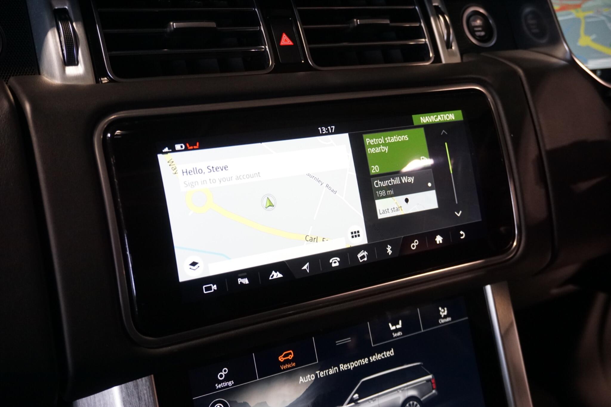 Land Rover Range Rover 2.0 P400e 13.1kWh Westminster Black SUV 5dr Petrol Plug-in Hybrid Auto 4WD Euro 6 (s/s) (404 ps)